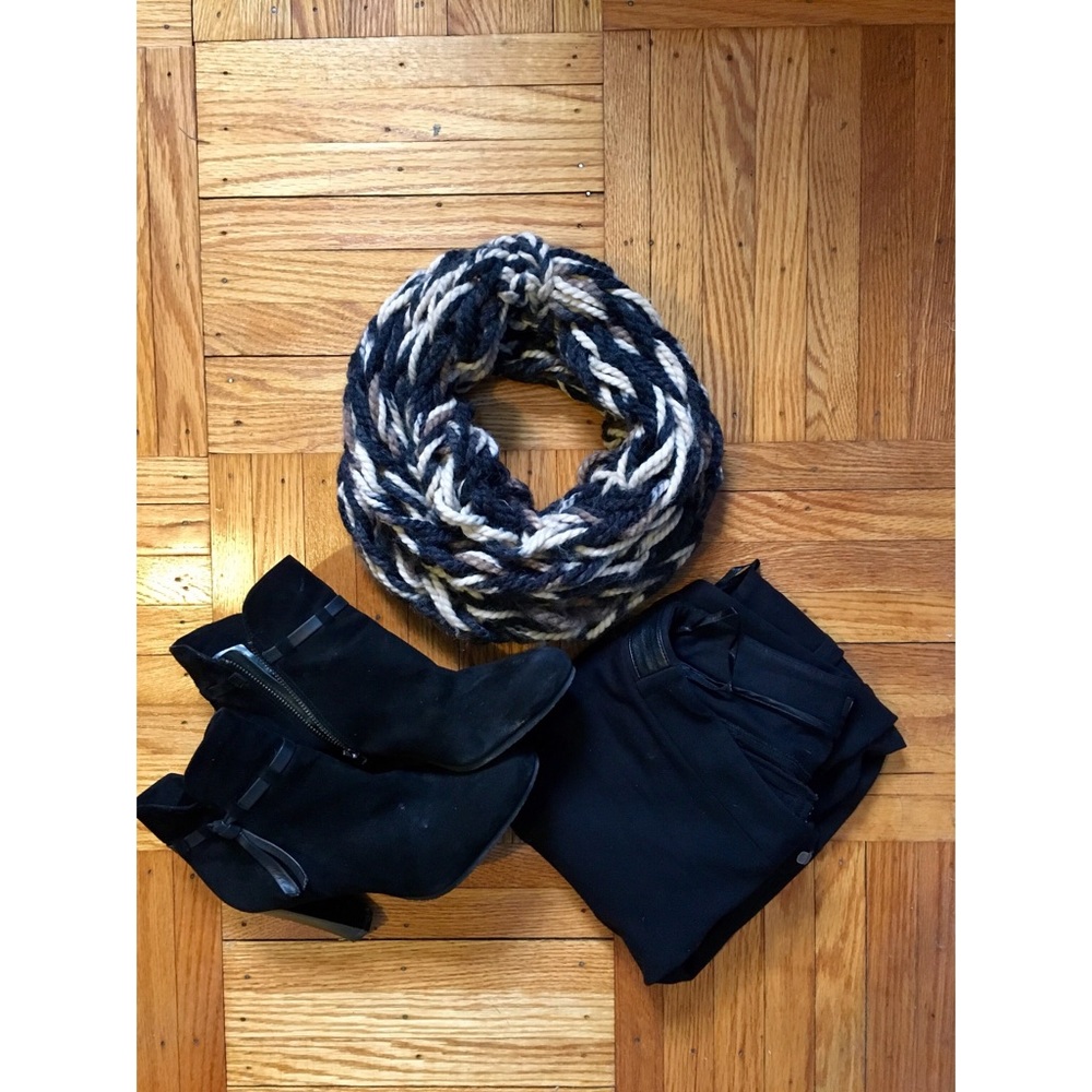 Single Looped Arm Knitted Scarf